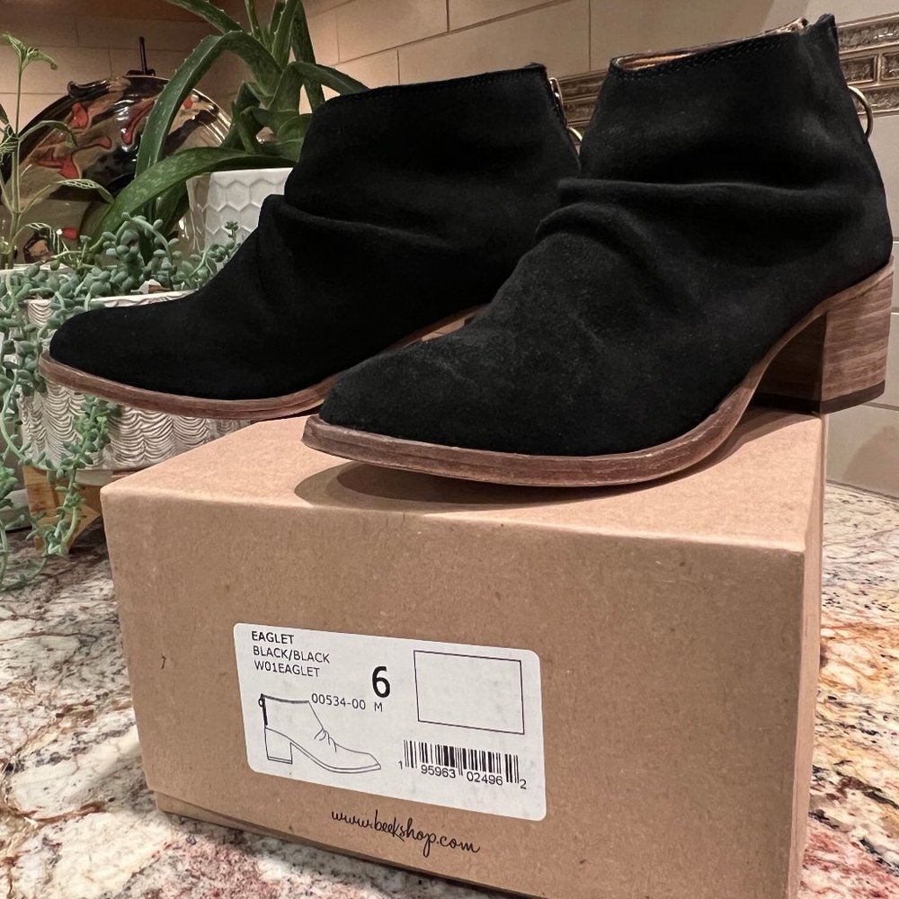 Beek Eaglet Booties-Black-6M-NIB
